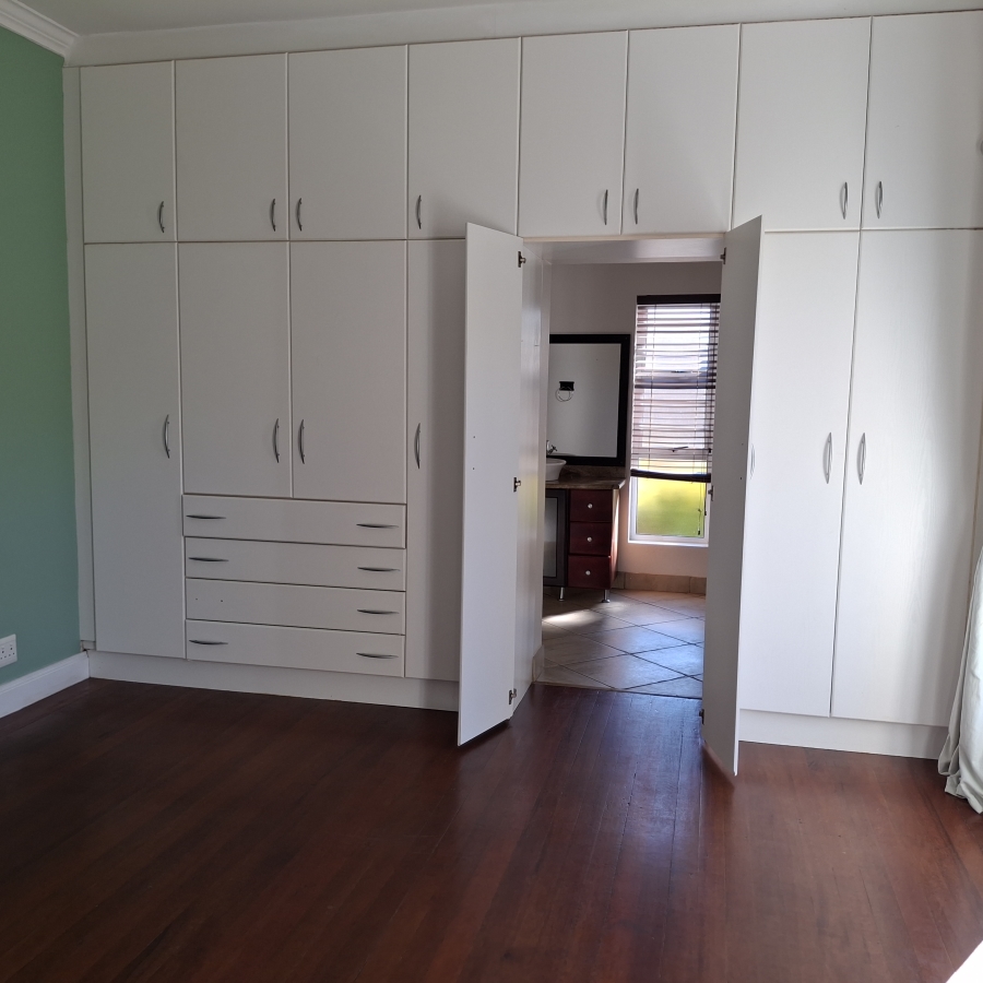 To Let 3 Bedroom Property for Rent in Vincent Eastern Cape